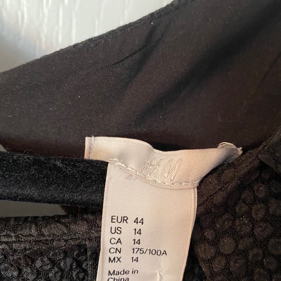 H & M sheath dress - Picture 4 of 4